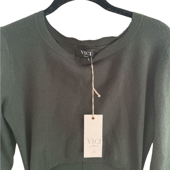 **SOLD** NWT Vici Collection Cut Out Dress Medium DO NOT PURCHASE - Picture 7 of 8